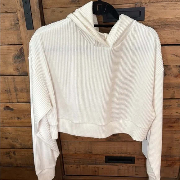 ALO Yoga Muse Ivory Crop Ribbed Hoodie - Picture 2 of 6
